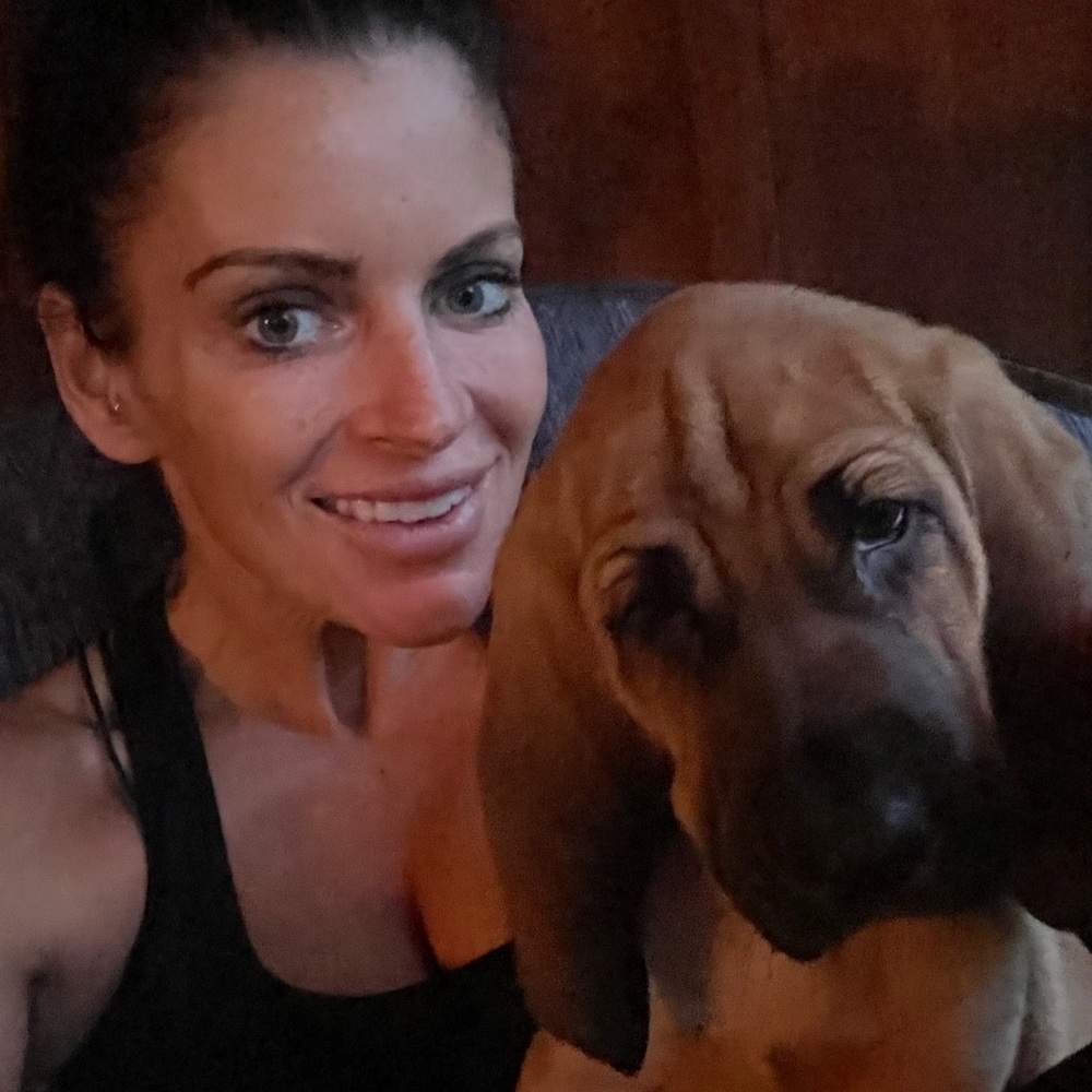 Meet your Posher, Annabella